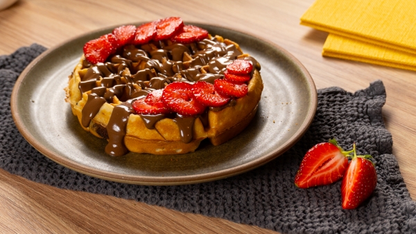 Waffle sa nutelom i voćem